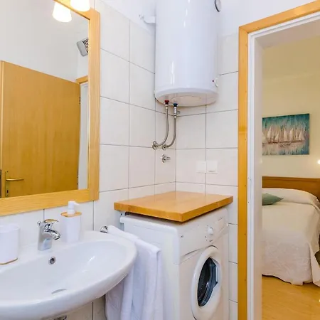 公寓 Sara - One Bedroom With Terrace And Sea View