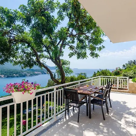 Sara - One Bedroom With Terrace And Sea View アパート *